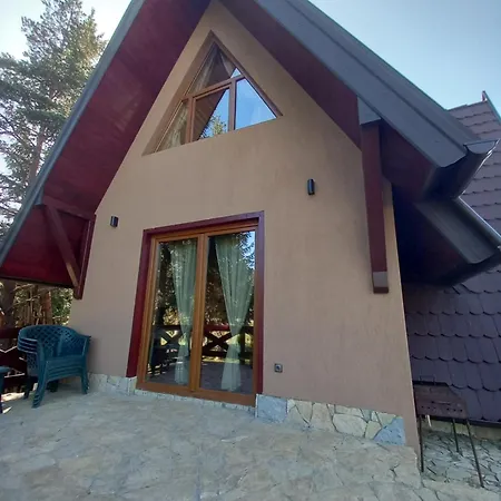 Mountain House Tadic 3 Casa de Férias *