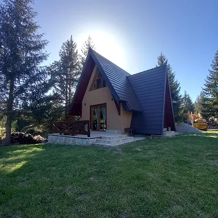 Mountain House Tadic 3 *