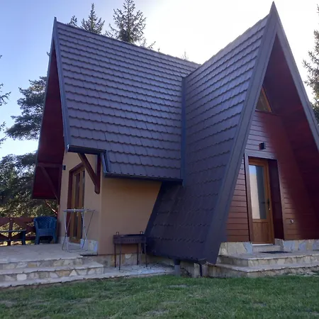 Casa de Férias Mountain House Tadic 3 *